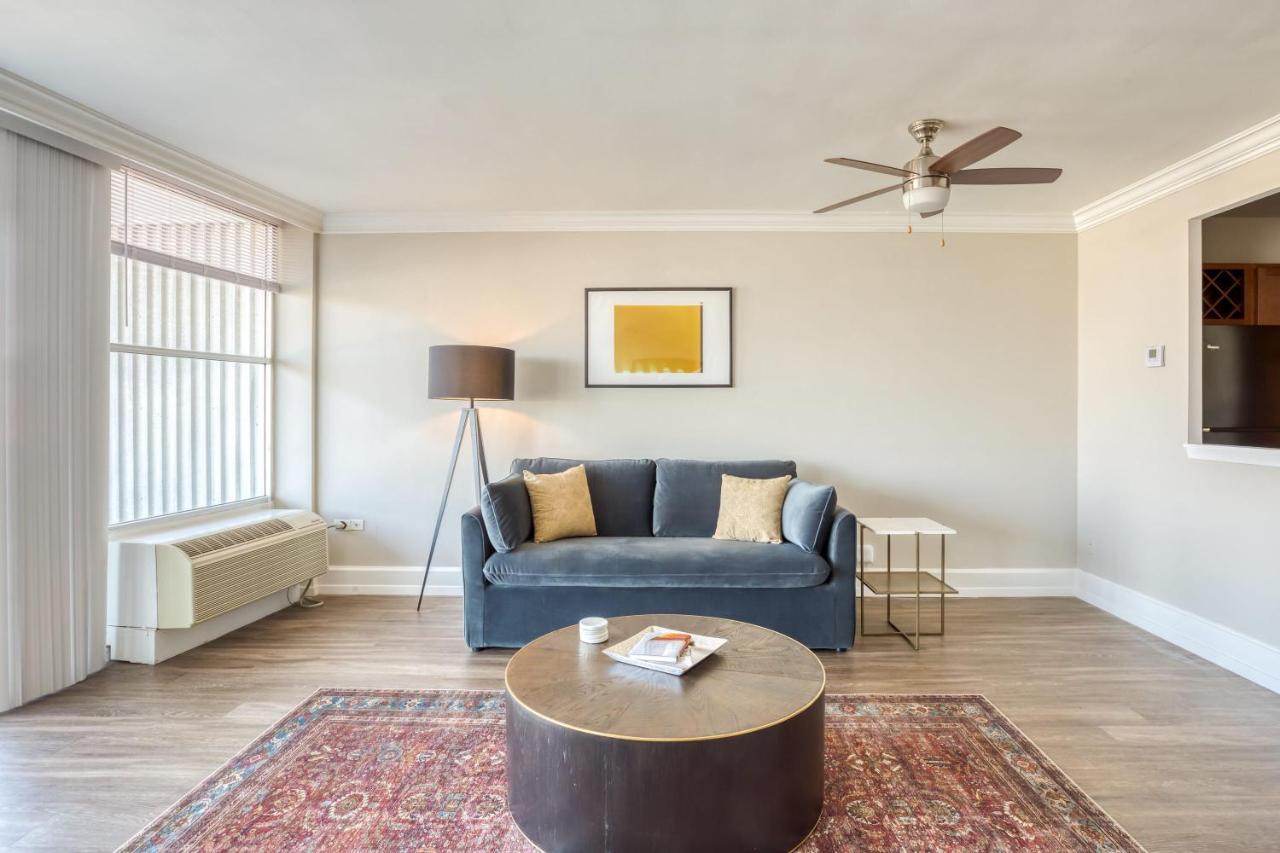 Cozysuites 800 Tower 2Br With Gym! 28 Louisville Exteriér fotografie